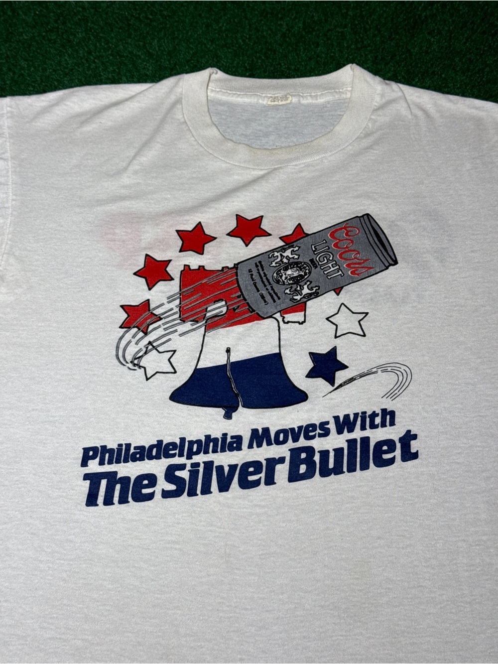Vintage 80s Coors Light Silver Bullet Philadelphia T-shirt, Beer Eagles 76ers XL